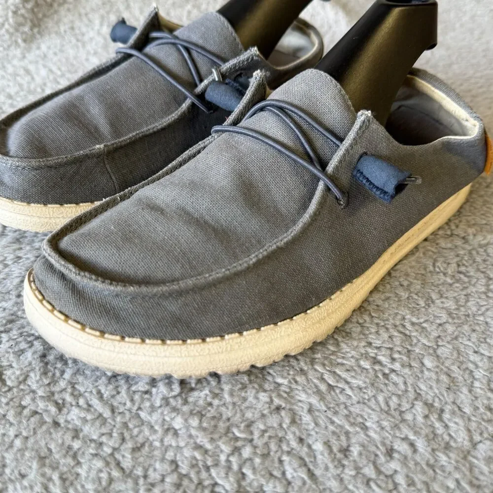 HEY DUDE Wendy Shoes Women 7 Chambray Navy White (Gray) Linen Canvas Slip On